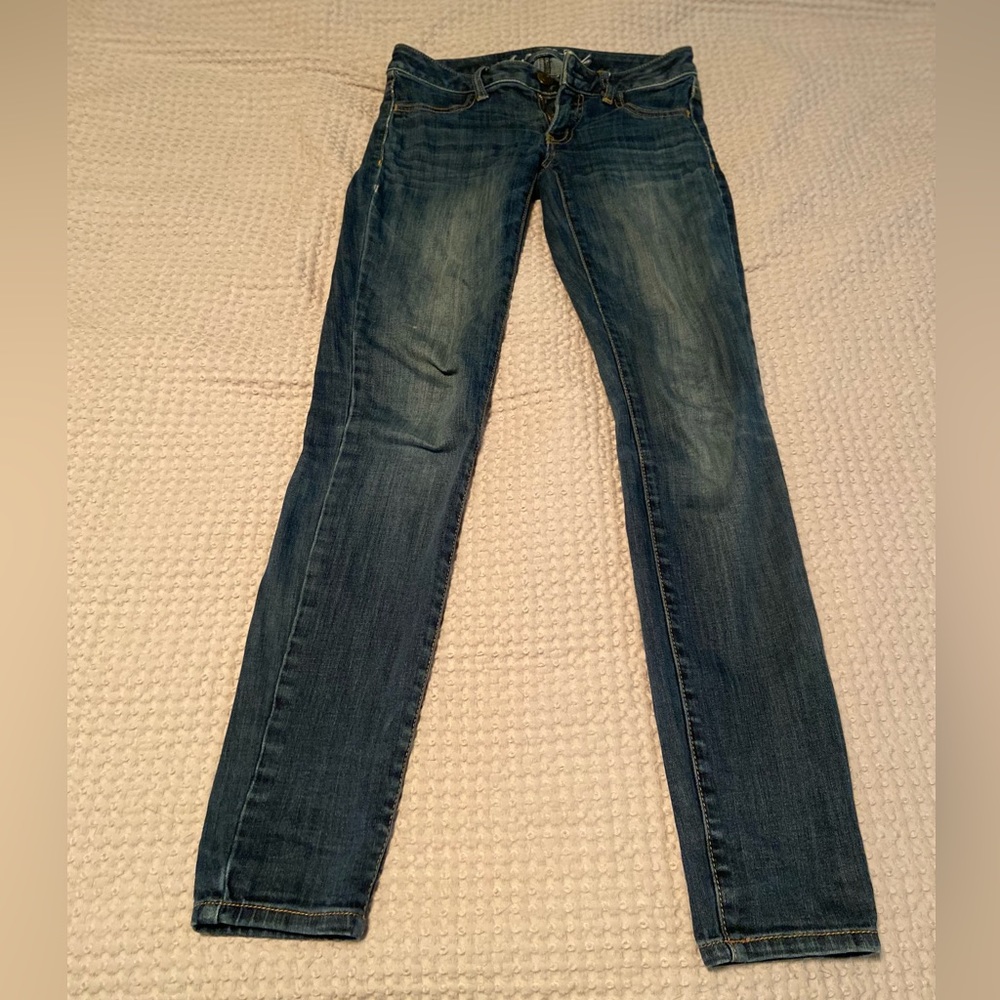 Low Rise Blue Skinny Jeans/Jeggings Size 2